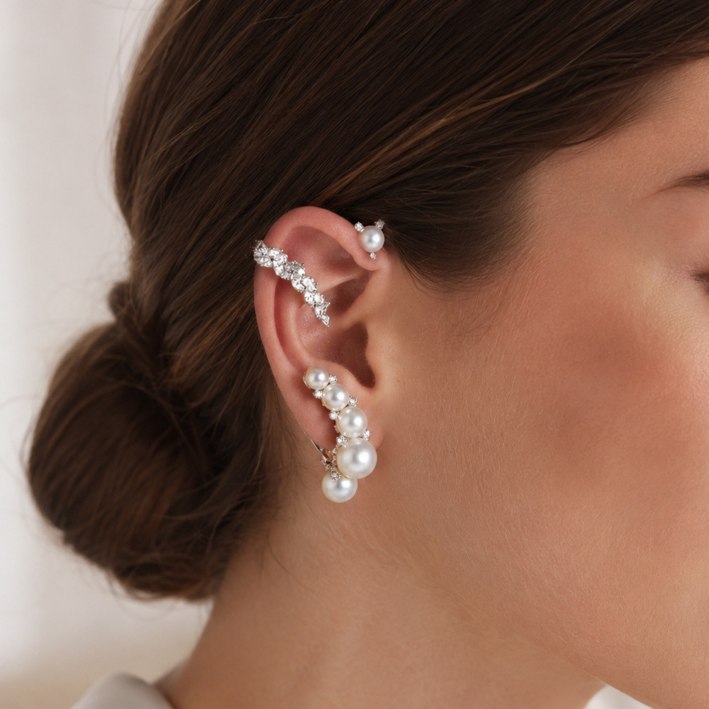 Cross-border best-selling French-style pearl ear cuffs for women without pierced ears, high-end luxury style ear cuffs, elegant bridal wedding accessories