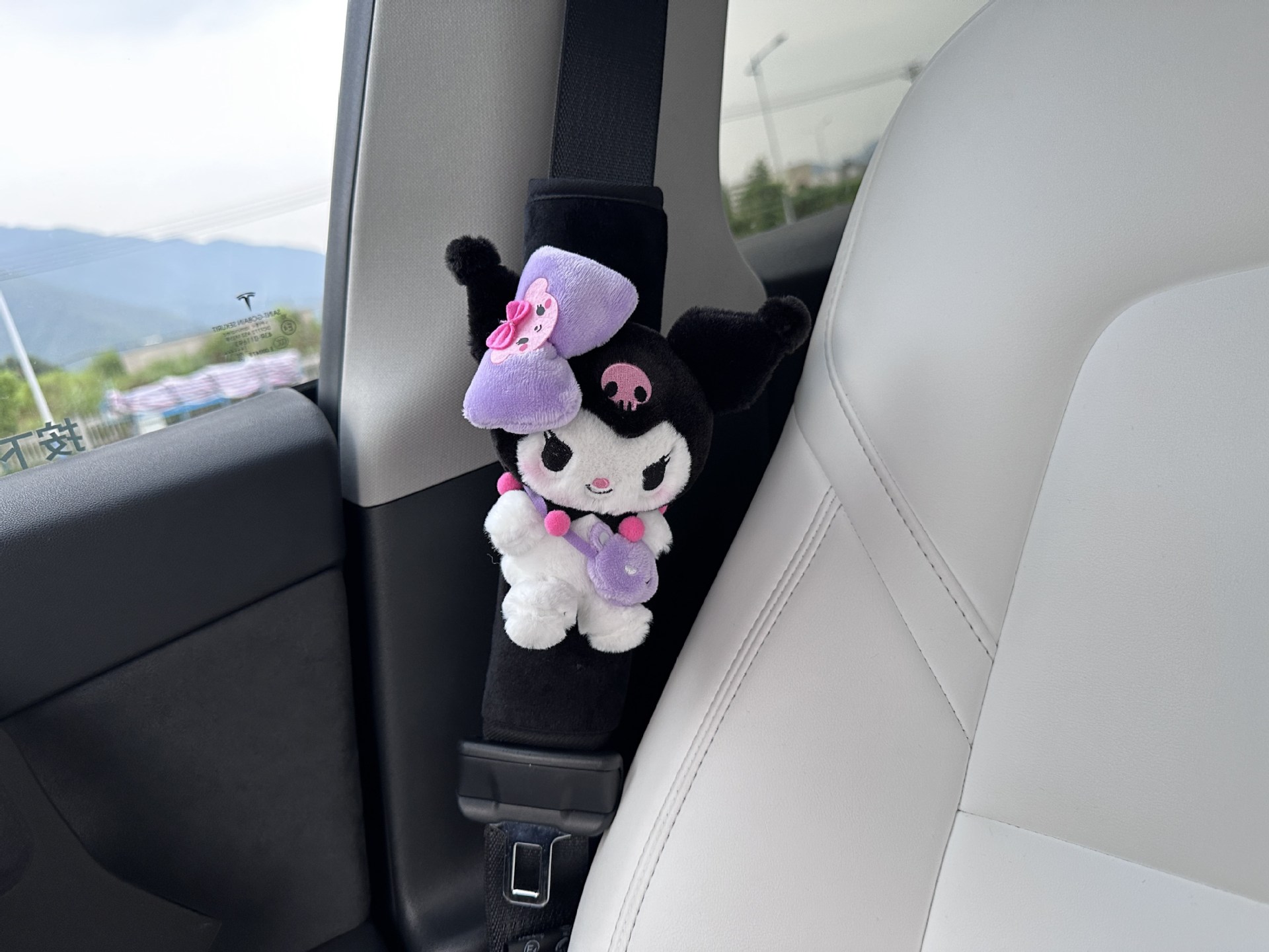 可甜可酷的库洛米汽车内饰护肩套手刹套档杆套可爱后视镜娃娃挂件