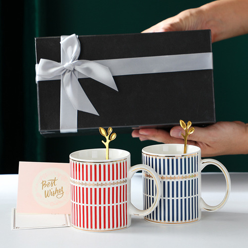 Bone China Practical Gift Ceramic Cup Couple Pair Nordic Style Mug with Spoon Creative Souvenir Cup Wholesale