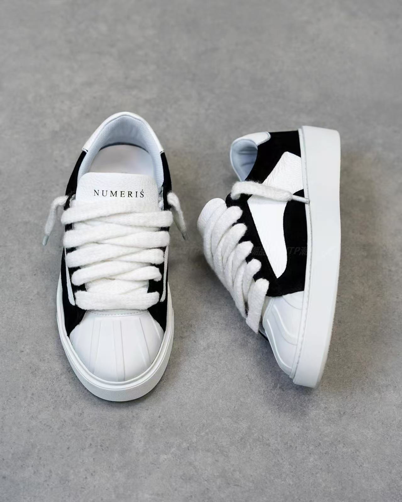 Números zapatos de hombre zapatos casuales skate planas redondas lazos clásicos versátiles skate de cuero