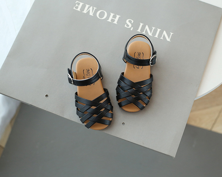 Baotou Sandals with Soft Sole Korean Hollow Small Leather Summer New Girl's Roman 2022 Children's Shoes_voghion.com