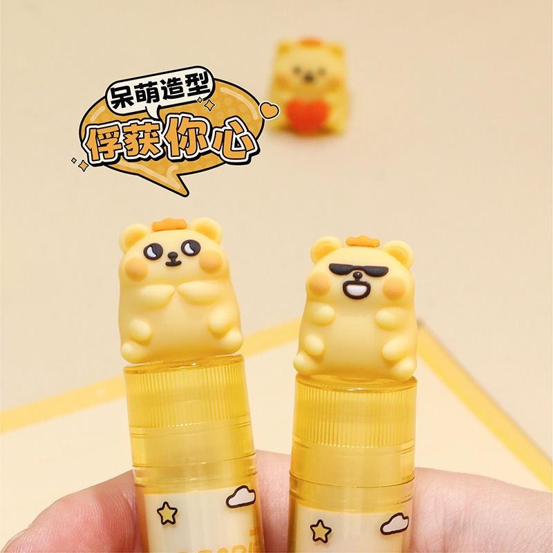 KUKI KOKI GERMO OSLIO LABIO BORRADOR Genuino, creativo, lindo, limpio, sin caspa para estudiantes de primaria.