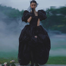 新款影楼主题服装情侣写真拍照礼服旅拍外景森林系泡泡袖黑色婚纱