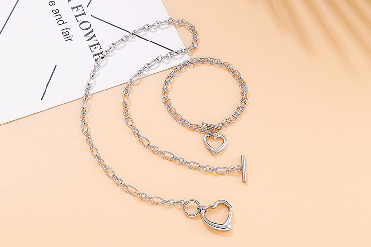 European and American fashion stainless steel OT buckle heart pendant bracelet necklace set