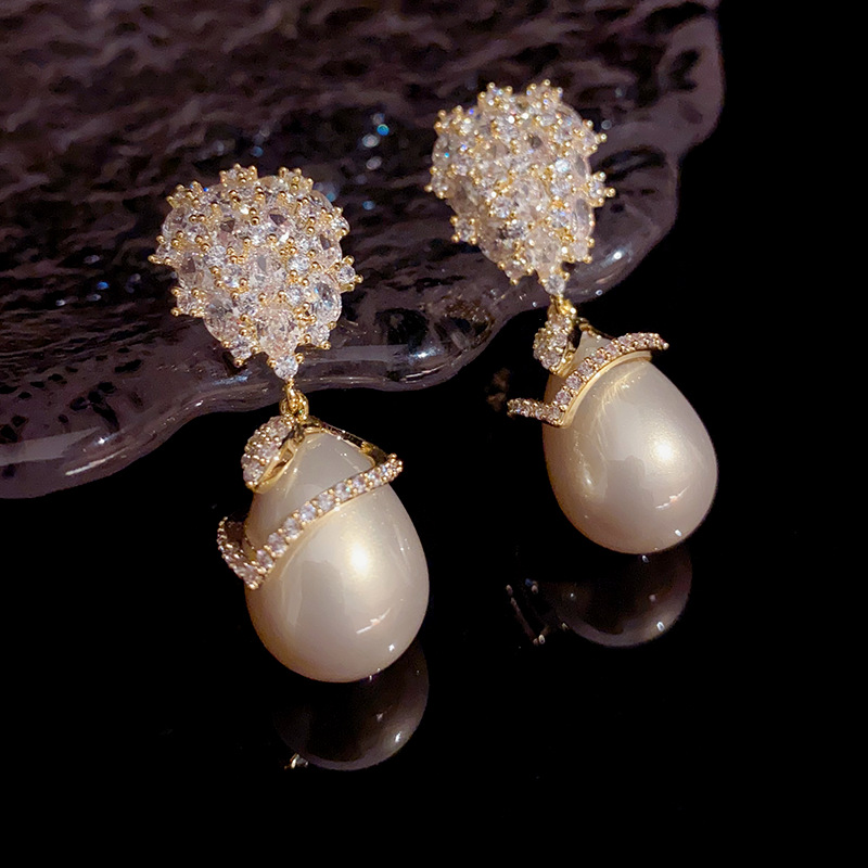 Orecchini da donna in stile francese leggero e lussuoso con perle di champagne e zirconi, stile scintillante ed elegante con qualità elevata_voghion.com