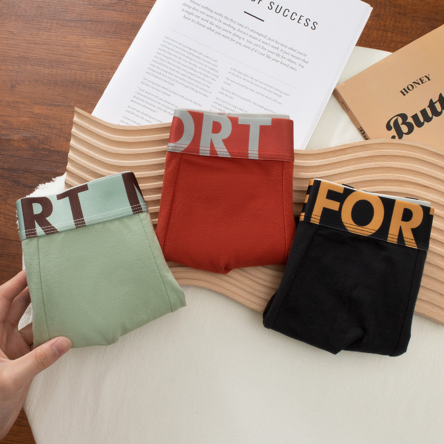 Pantalones de algodón para hombres Cordyceps antibacteriana entrepierna transpirable estilo personalidad letras quillones al por mayor