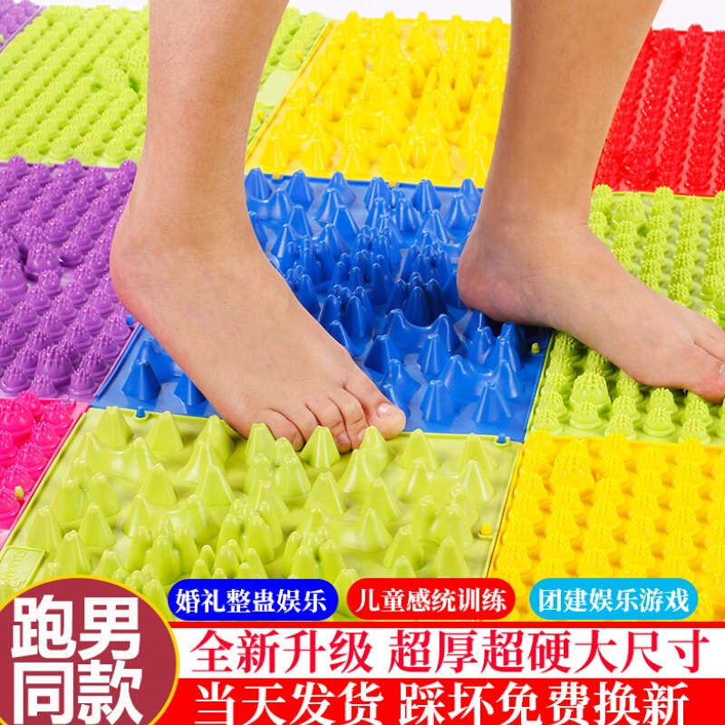 Acupressure Mat with Super Painful Acupuncture Points, Thickened Foot Massage Pad, Foot Massager, Foot Mat with Small Bamboo Spikes for Ultra Slow Jogging