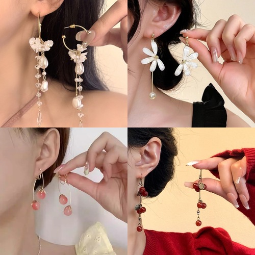 Ear clip with flowing tassels, cold wind design, painless and versatile earrings for women, long style, no ear piercing required.