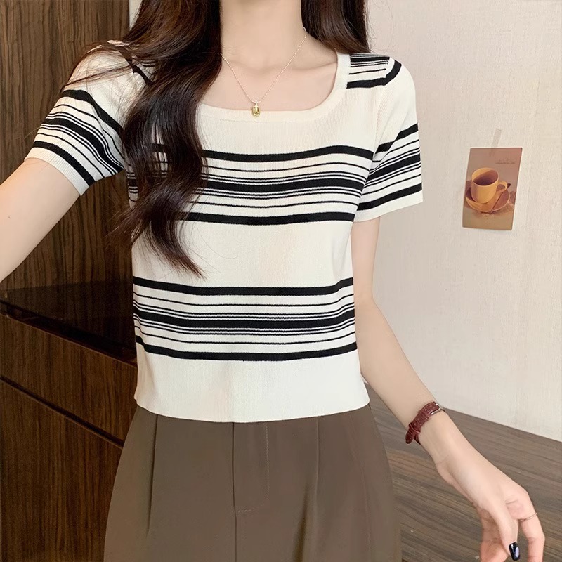 Ropa de verano 2025, nuevo estilo francés dulce y picante viento interior con mangas cortas de cuello cuadrado de mujer camisa de punto rayada corta camisa de estudiante