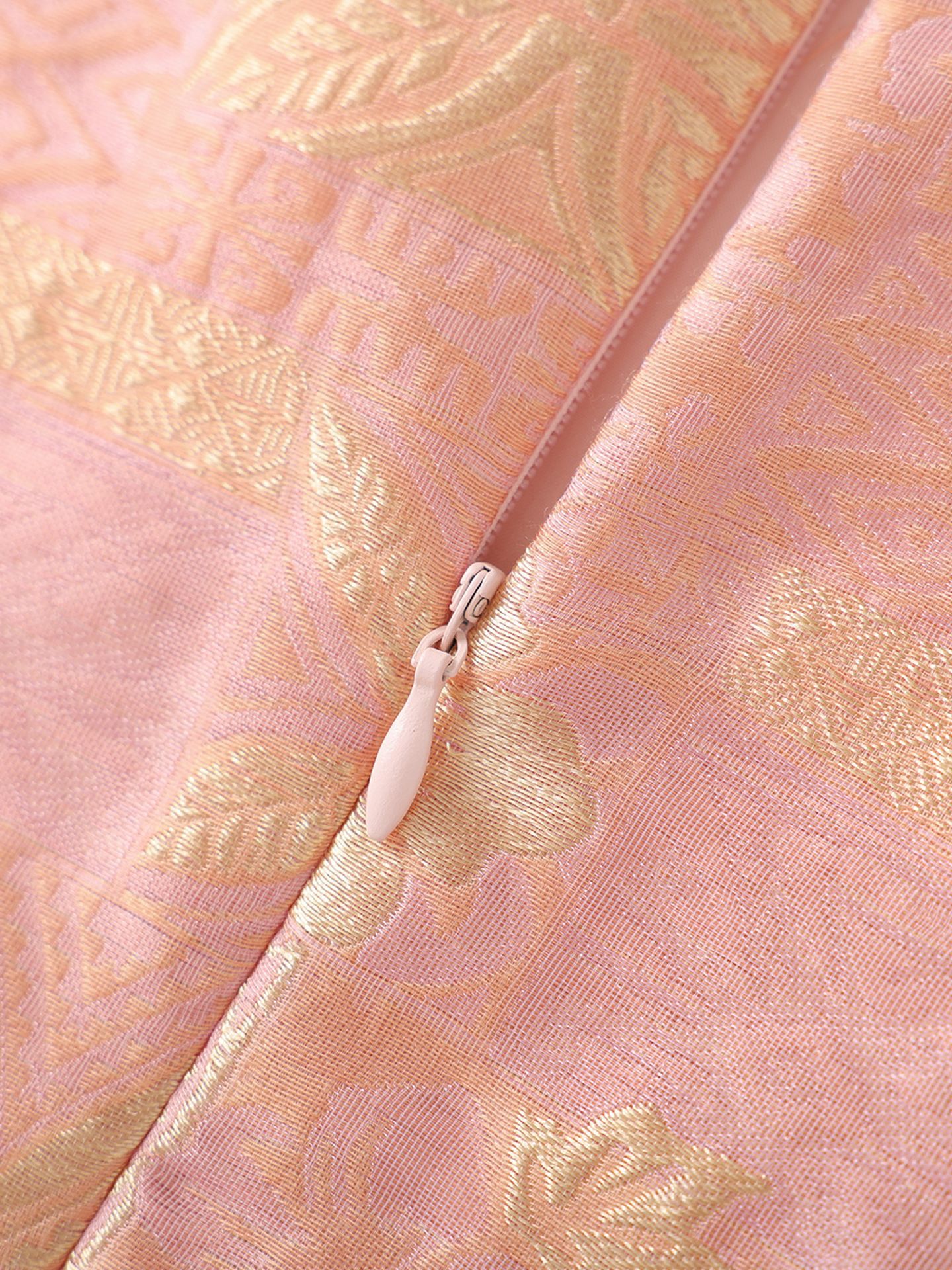 Đầm chữ A nữ jacquard họa tiết hoa nhí phong cách tiểu thư — màu hồng