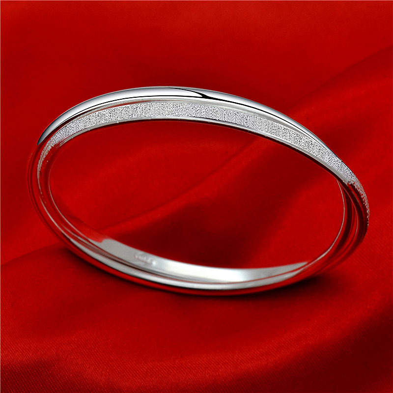 Glossy silver bracelet