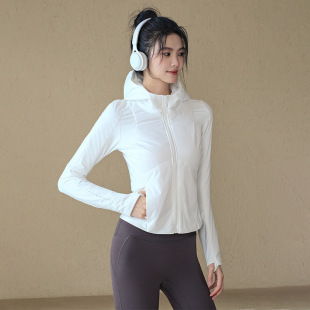 Sports cotton-padded jacket women's 2024 autumn and winter new outdoor windproof warm coat running training yoga clothing fitness top