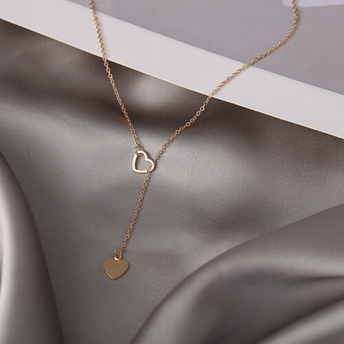 European and American-style trendy personalized heart-shaped pendant necklace for women—exquisite single-layer clavicle chain necklace