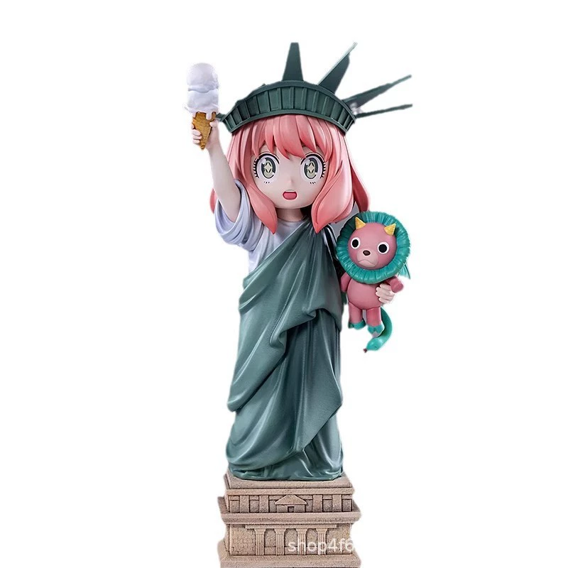 Figure (Ania) Statue of Liberty, ~19 cm Tall, Cartoon Desktop Ornament Collectible
