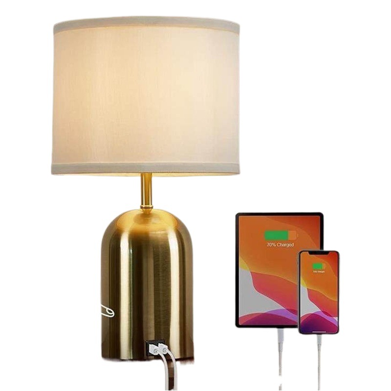 Lámpara de mesa de estudio creativa minimalista posmoderna de fábrica, modelo de diseñador de lujo ligero, lámpara de mesa de decoración de oficina