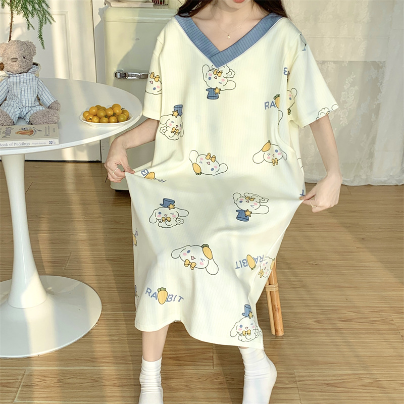 느슨한 플러스 사이즈 지방 mm200kg 의 한국어 버전 달콤한 잠옷 여성 여름 만화 짧은 소매 잠옷 임산부는 가정 옷을 입고