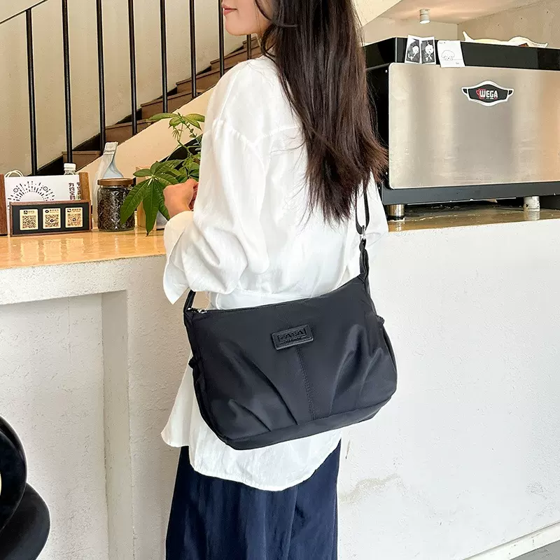 托特包简约百搭女包大容量高级感轻奢包包斜挎包女运动户外单肩包