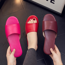 �Ƶ��e�^�ͷ��Ӽ���Ь��������Ժ������Ů��H�Ҿ�Ƥ��Ь�S�����l