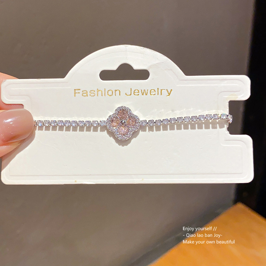 Lujo ligero francés flor de zircon pulsera de hebilla pulsera de alta calidad pulsera de nicho de diseño de moda joyería de mujer
