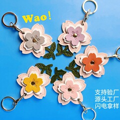 PUレザーキーホルダーAirTag保護ケース桜柄アクセスカードホルダー実用的なバッグペンダントギフトボックス桜限定