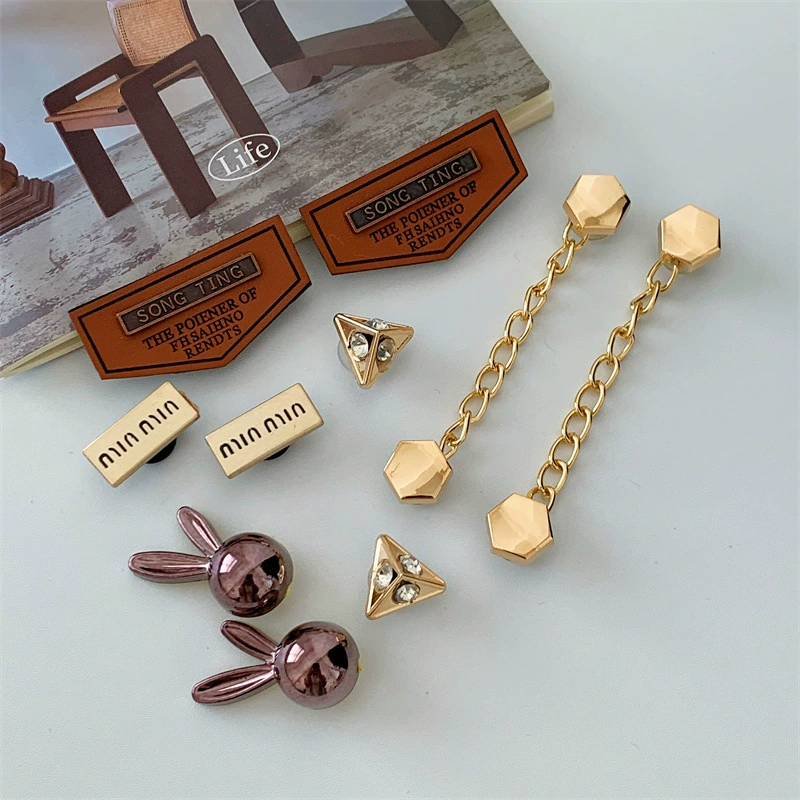 Аксессуары для обуви Crocs, цветочный верх из сплава, металлические стразы, подходят для декоративной пряжки, материал для DIY, оптовая продажа