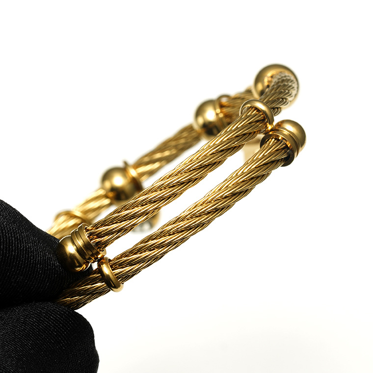 Real Gold Plated Round Key Lock 304 Stainless Steel Retro Religion Waterproof Non Tarnish Titanium Steel Bangle display picture 2