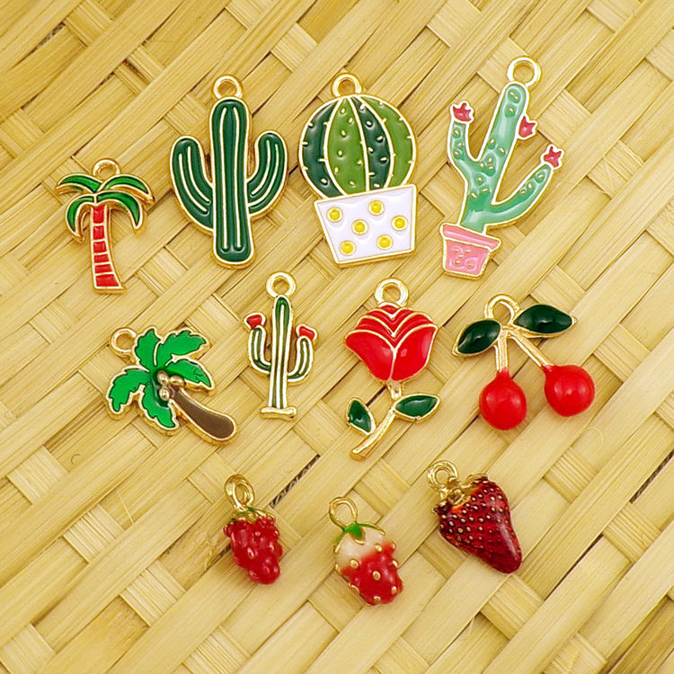 10 PCS/Package Quantity 10 PCS/Package 15 * 20mm Alloy Cactus Cherry Strawberry Pendant