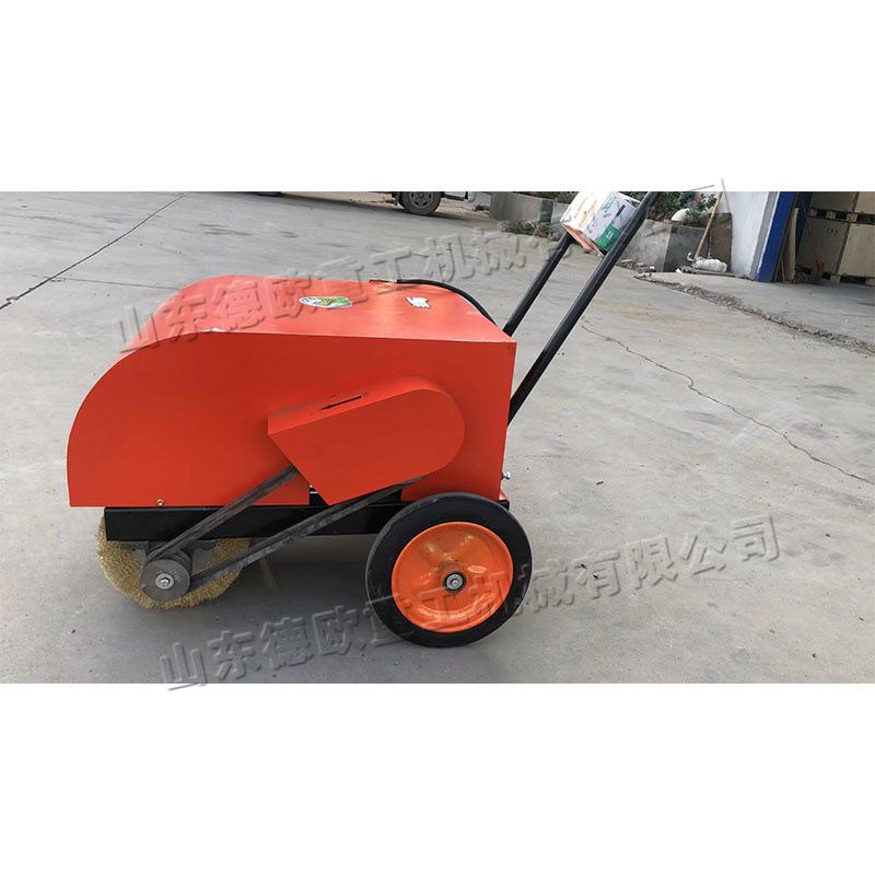 手推式钢板型材除锈机 槽钢除锈翻新机  彩钢板屋面处理维护设备