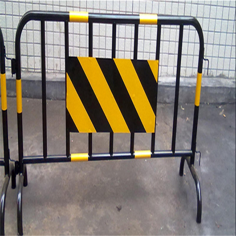 工厂批发商场活动现场隔离围栏铁马护栏 不锈钢铁马护栏价格优惠