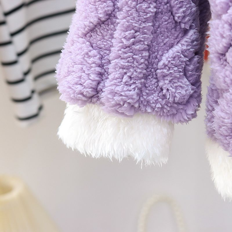 Niñas Otoño e Invierno traje de invierno pijamas de los niños engrosada franela desgaste del hogar traje de lana forrado de coral polar cálido