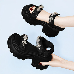 Casual Sports Sandals for Women 2025 Summer New Versatile Rhinestone Women's Velcro Sandals Jewelry Clogs