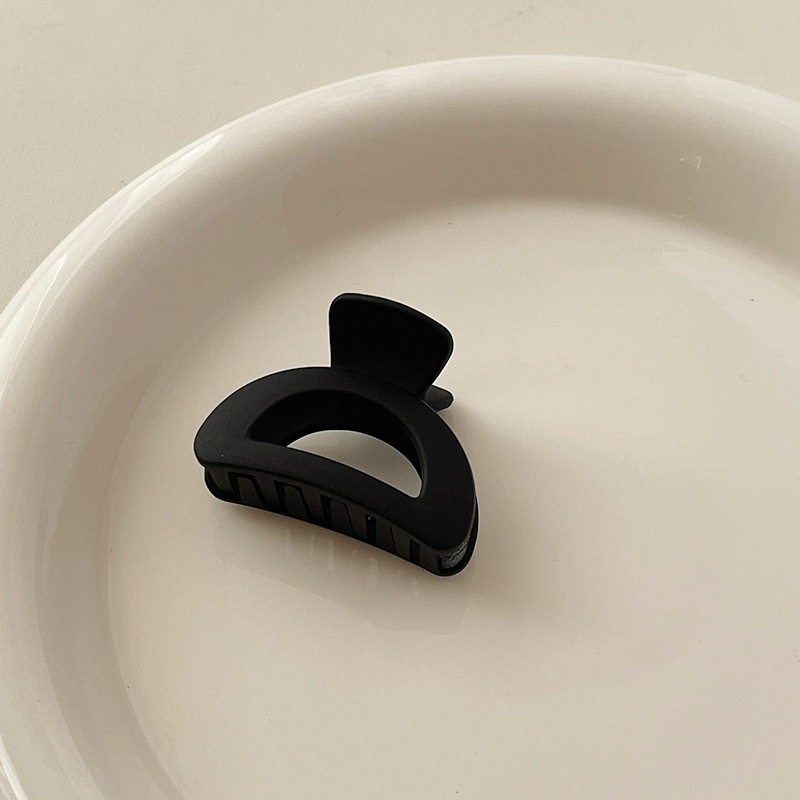 Elegant Lady Women's Flower Fish Shark Plastic Hair Clip Hair Claws display picture 8