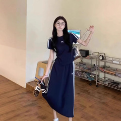 韓国系スーツ女性夏蝶結び刺繍ストライプ半袖tシャツスポーツハイウエスト半身スカートカジュアル2点セット