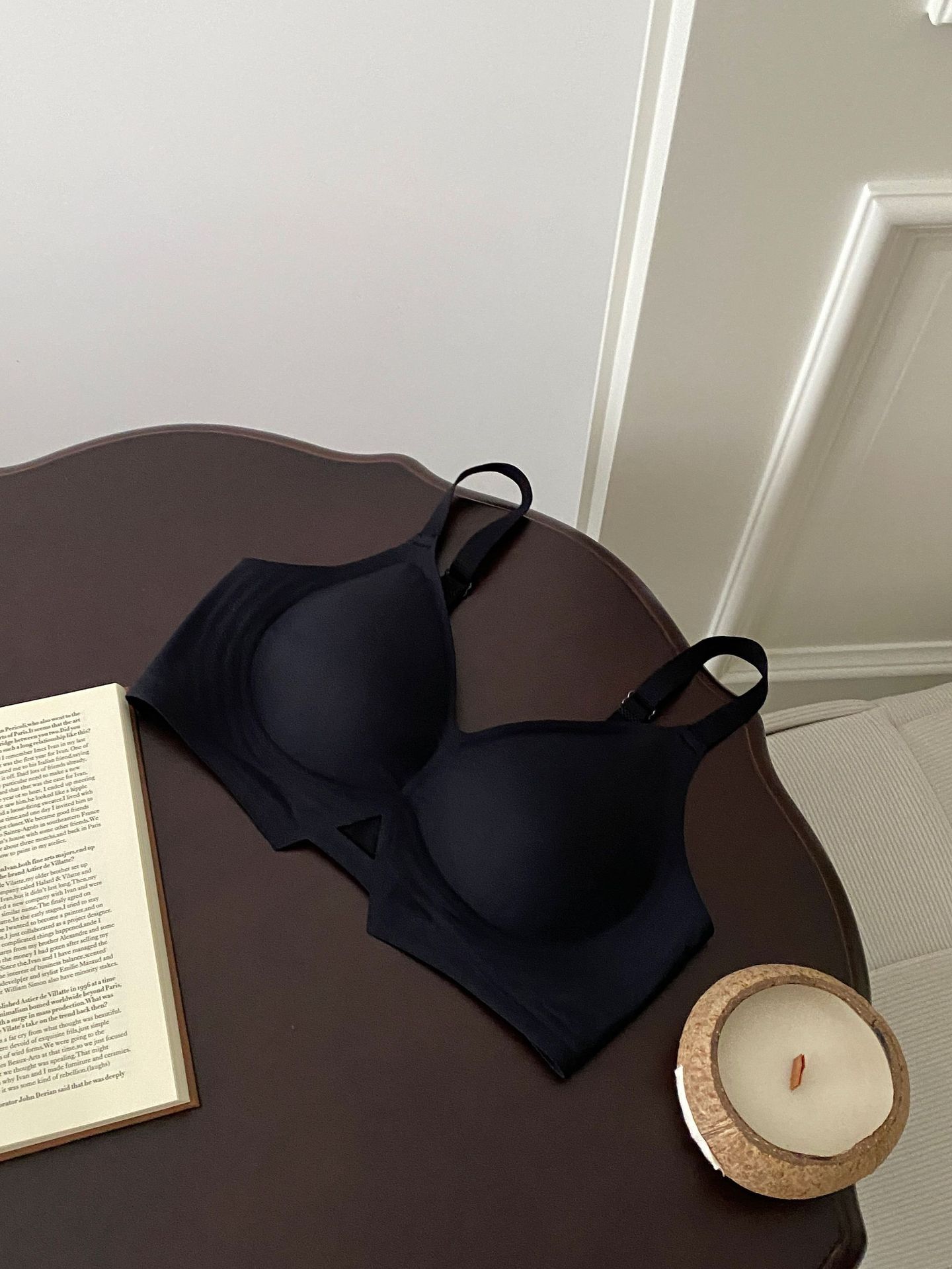 Ventas directas de fábrica comercio electrónico transfronterizo sudeste asiático Vietnam Tailandia ropa interior de mujer sin costuras lencería ligera sujetador de texto de niña