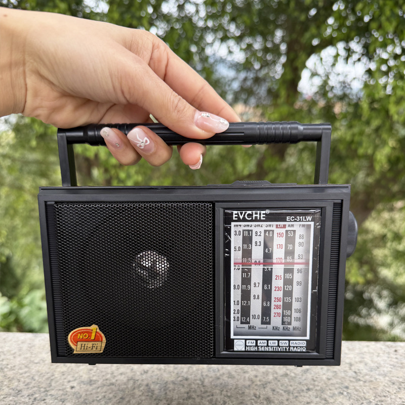 Ventas de fabricantes transfronterizos de radio vintage FM / AM / LW / SW1 - 4 sintonización multibanda portátil 220V