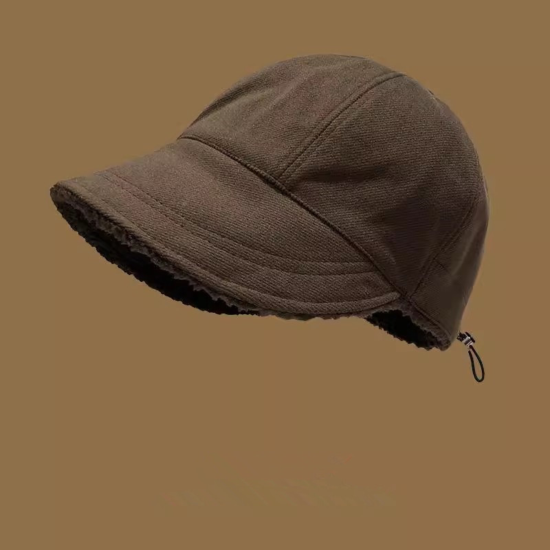 Fleece-lined equestrian hat-Brown