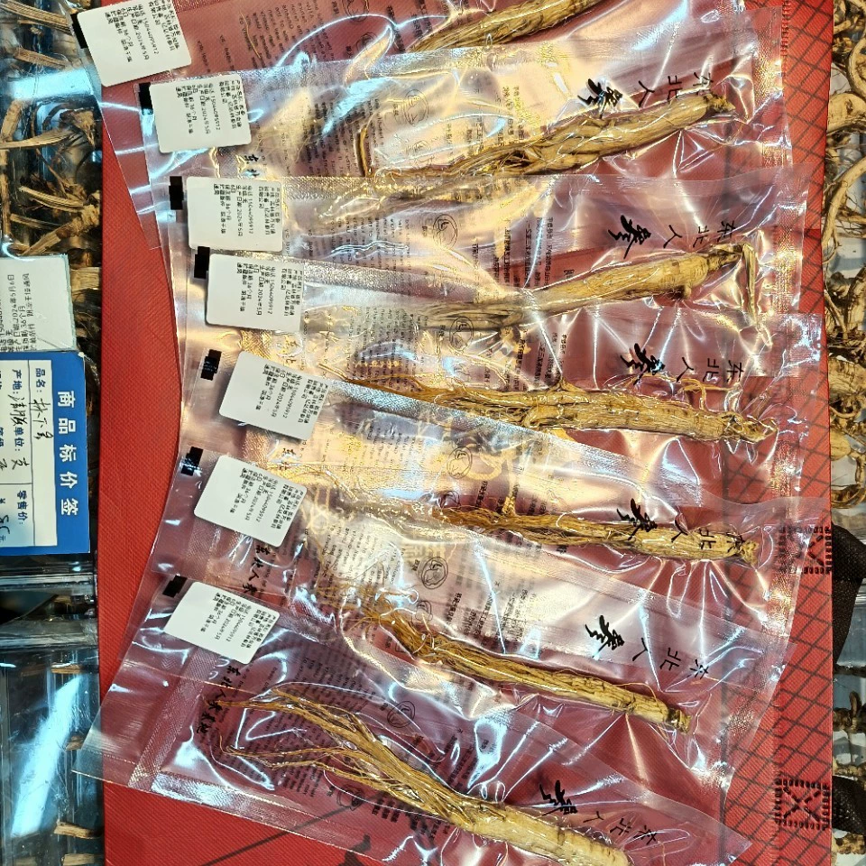 Чанбайшань женьшень сухое женьшень вакуумная упаковка одна сумка ресторана с вареным супом оптовая цена горячий горшок чай женьшень