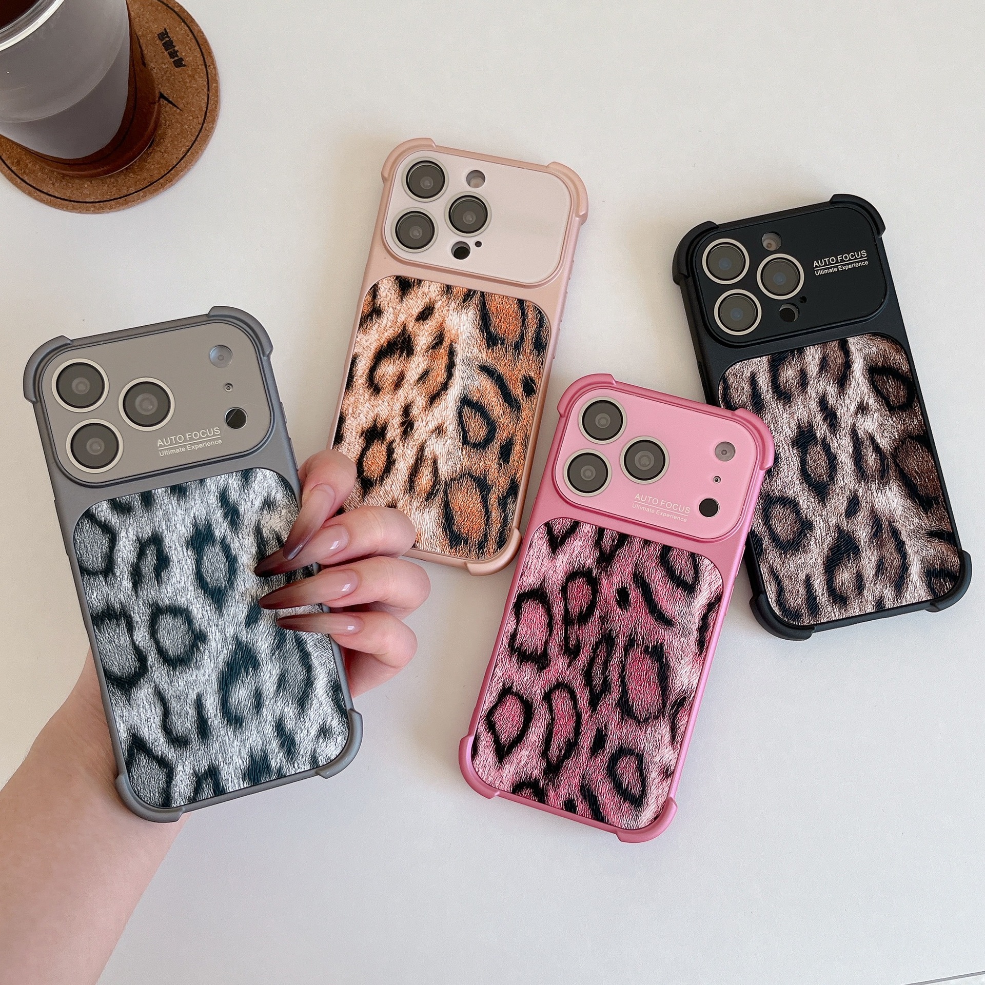 77F5DEBC-FCFF-4CBE-8704-2131D8