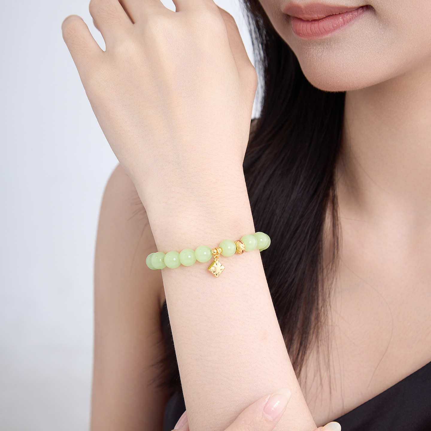 Xuping nueva moda china imitación de jade pulsera de verano nuevo imitación de oro brilla elegante temperamento joyería al por mayor mujeres image 4
