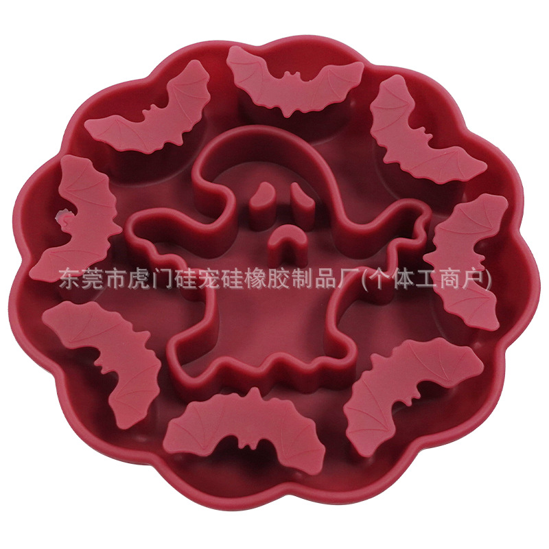 On the same day, manufacturers selling pet slow food bowl food grade silicone pet tableware dog bowl pumpkin slow food dog bowl