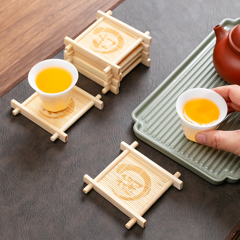 대나무 Tac-Tac-tac-toe 코스터 티 컵 열 절연 패드로 과자 상쾌한 플레이트 창조적 인 휴대용 차 세트 액세서리 도매