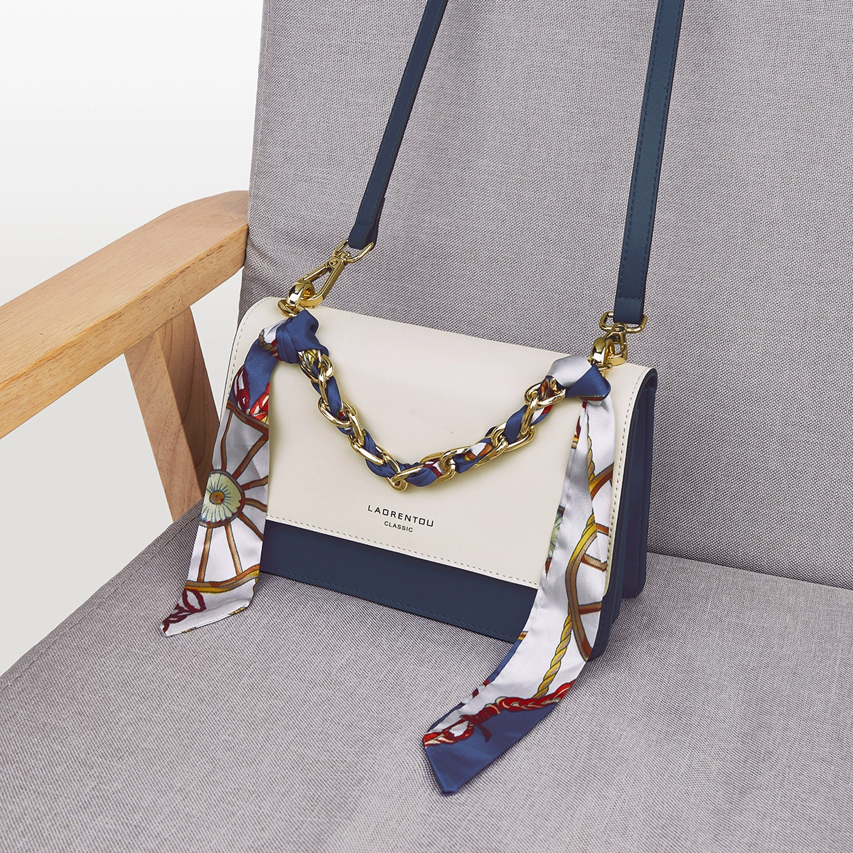 Новая женская сумка из натуральной кожи второго слоя 2025 года, модная и универсальная сумка через плечо с шелковым шарфом на одно плечо, высококачественная сумка через плечо