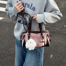 Ůʿ�μ���r�г���������ɫϵ��Ƥ�q������Ӱ�ͨ�ڴ�����ͨ�ڰ�