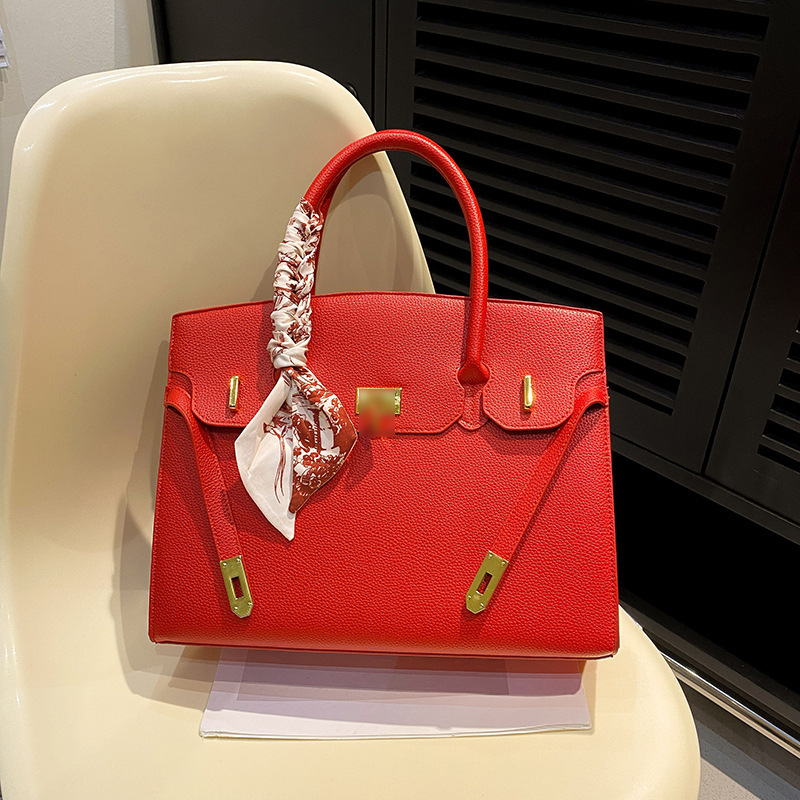 Gran capacidad de Kelly bolso para mujeres 2026 nuevo nicho de lujo viaje ligero bolso de hombro de alta sensación bolso de mujer
