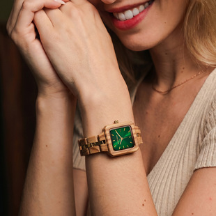 DODO DEER �r�з��ά�觾Gľ��Ůʿ�ֱ��羳؛ԴWooden Watch����