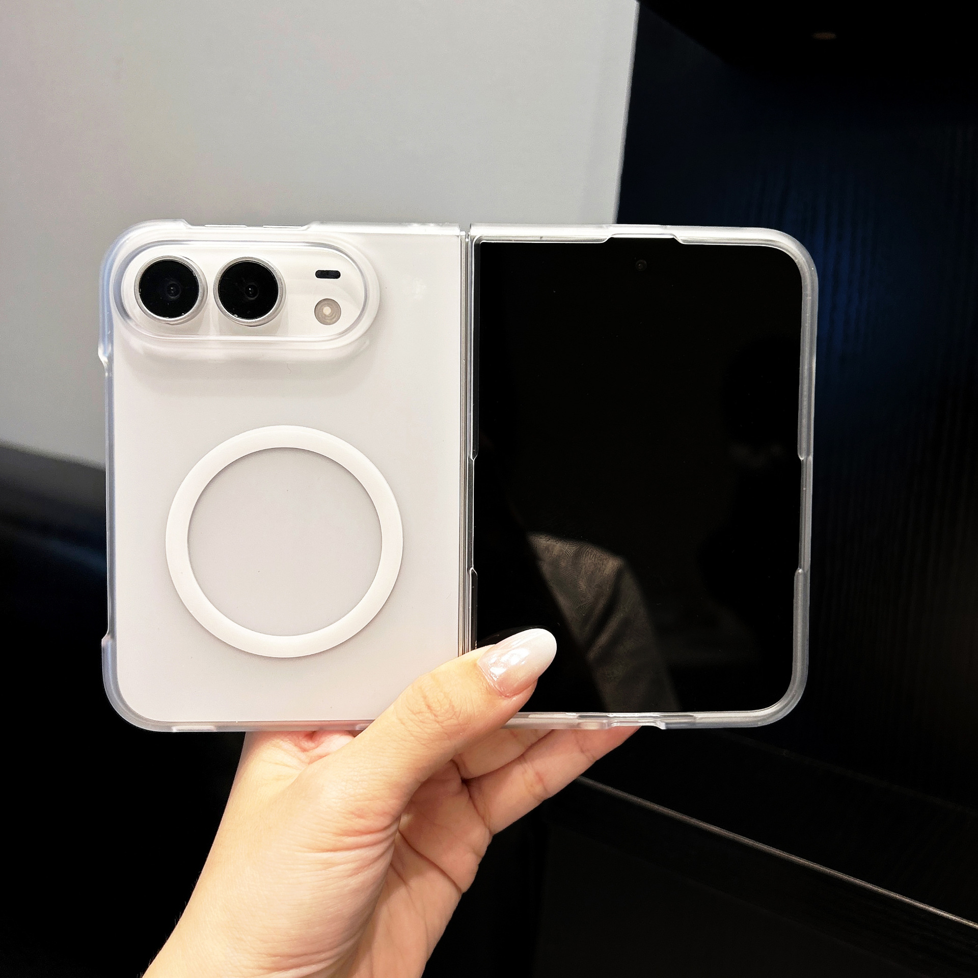 Funda para Teléfono Plegable iPhone Duo de Policarbonato con Absorción Magnética y Antigolpes