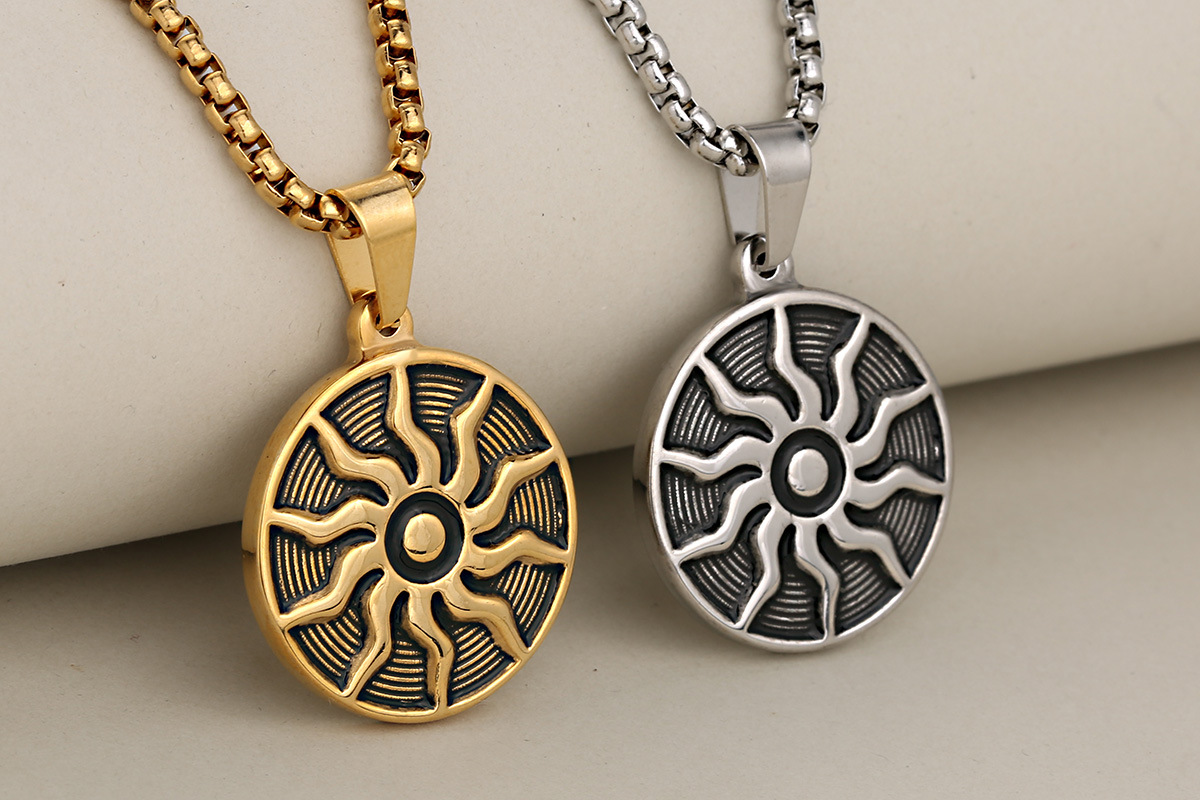 304 Stainless Steel Material Sun Pattern 25 * 29mm 304 Stainless Steel Sun Pendant Chain