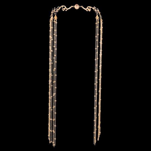 The evil concubine who brought disaster to the country, fringed ancient style Han costume, ancient style face curtain and forehead ornament, internet celebrity hair ornament, golden color