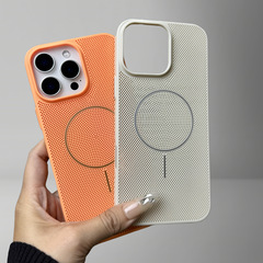 メッシュ放熱性と通気性に優れ、iPhone17promaxに適した磁気電話ケースApple 16シンプルな大きな穴の保護カバー