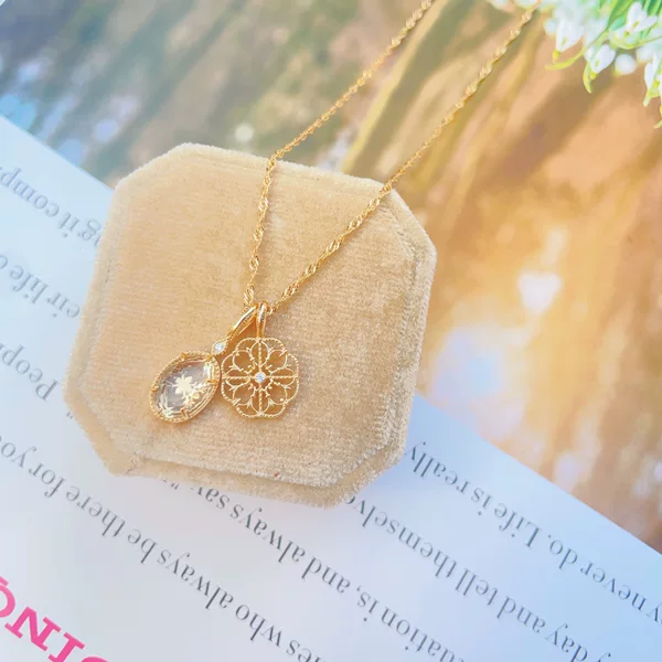 Japanese Aagete Vintage Hollow Pendant Necklace Dragon Heart Same Style Clavicle Chain 925 Sterling Silver Gold Plated Natural Crystal
